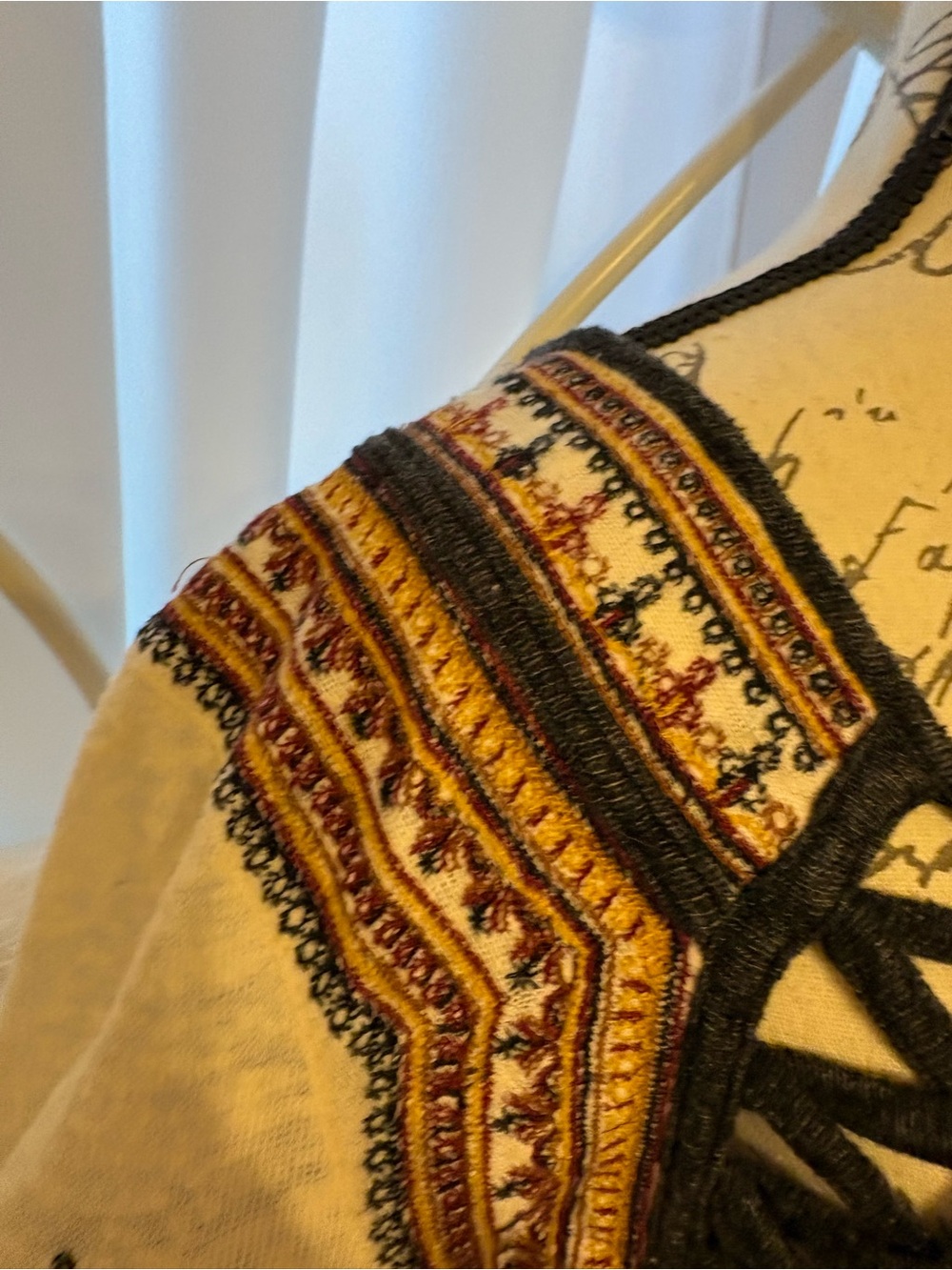 Y2K Free People Cream Peasant Tunic with Black Trim and Maroon Embroidery - Picture 10 of 11